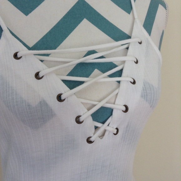 Forever 21 bodysuit - Picture 4 of 6